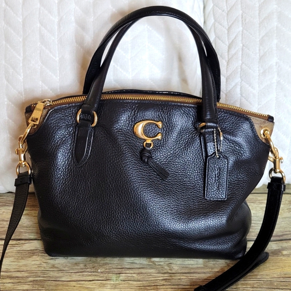 COACH Black Pebbled Grained Bag